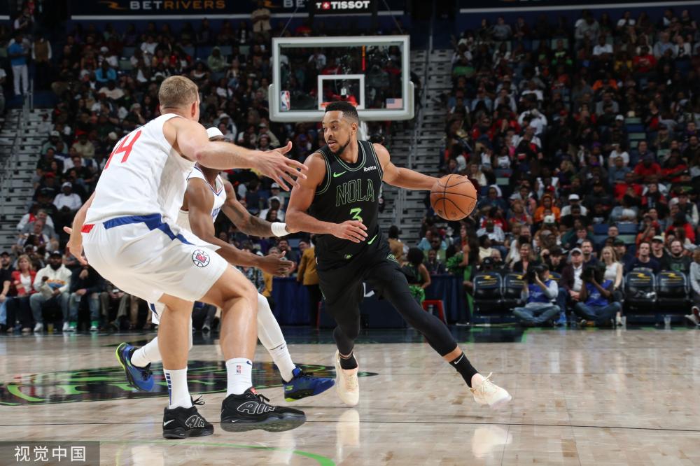 也给阿斯顿 也给阿斯顿